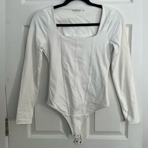 Abercrombie & Fitch White Long Sleeve Bodysuit